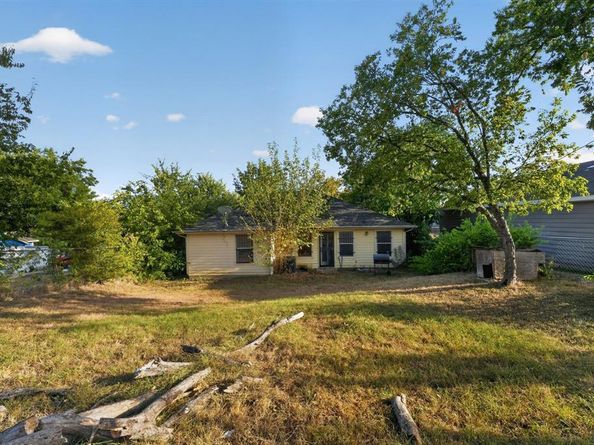 5532  Fernander Drive , Fort Worth Texas 76107