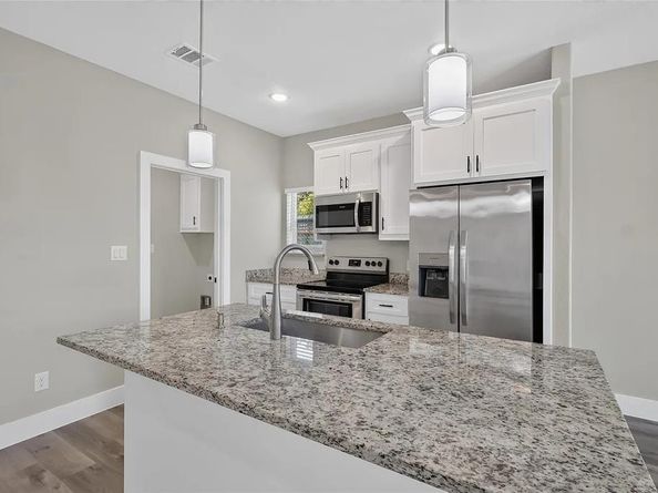3208  31st Street , Fort Worth Texas 76106