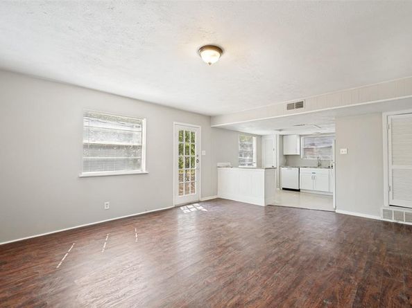 329  Deer Creek Road , Everman Texas 76140