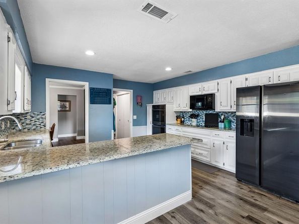 2844  Teakwood Lane , Plano Texas 75075