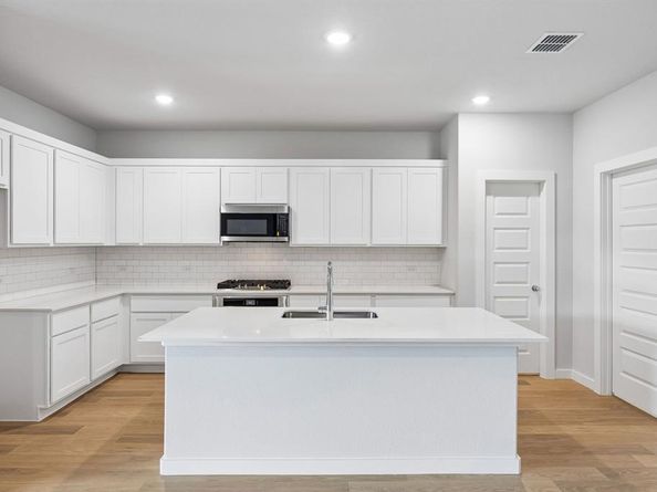 1352  Companero Street , Haslet Texas 76052