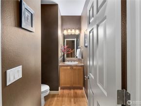 6230 Harbour Heights Parkway D3, Mukilteo WA 98275