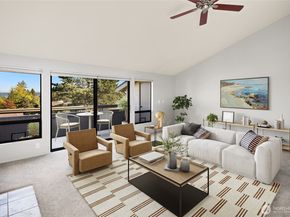 6652 Parkpoint Way NE D311, Seattle WA 98115