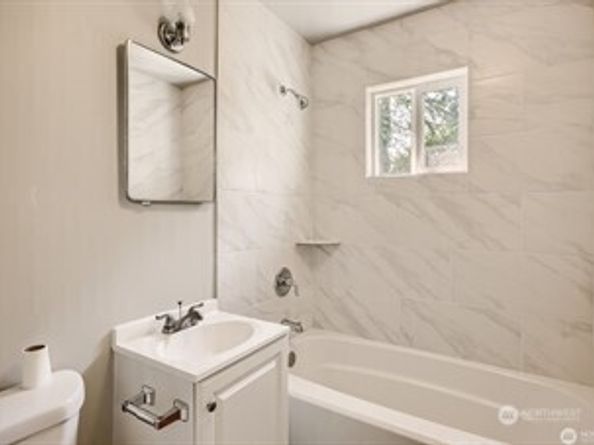 600 Wildwood Boulevard SW, Issaquah WA 98027
