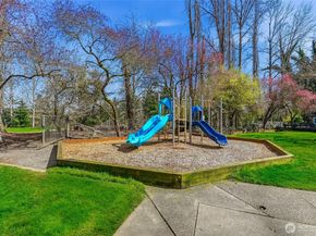 15827 NE Leary Way B116, Redmond WA 98052