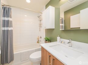 4354 6th Avenue NW, Seattle WA 98107