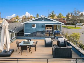 1231 4th Street W, Kirkland WA 98033