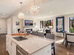 1231 4th Street W, Kirkland WA 98033