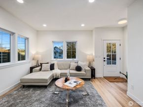 1004 N 48th Street, Seattle WA 98103