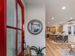 1004 N 48th Street, Seattle WA 98103