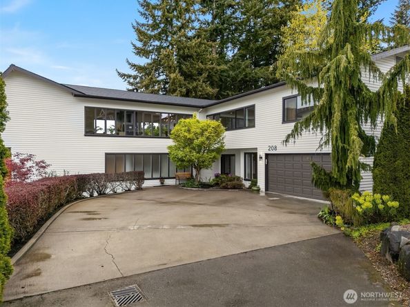 208 19th Avenue, Kirkland WA 98033