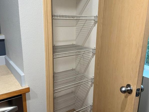 701 Harrington Place SE 1136, Renton WA 98058