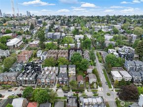129 A 26th Avenue E, Seattle WA 98112