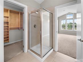 129 A 26th Avenue E, Seattle WA 98112