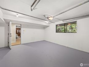 520 176th Lane NE, Bellevue WA 98008
