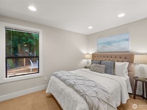 520 176th Lane NE, Bellevue WA 98008