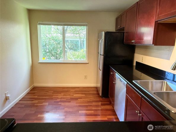 23816 12th Place S 405, Des Moines WA 98198