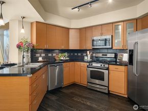 819 Virginia Street 2704, Seattle WA 98101