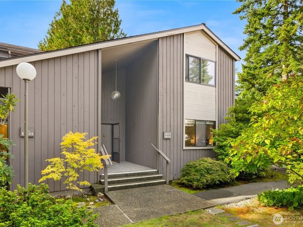 1605 NE 143rd Street, Seattle WA 98125