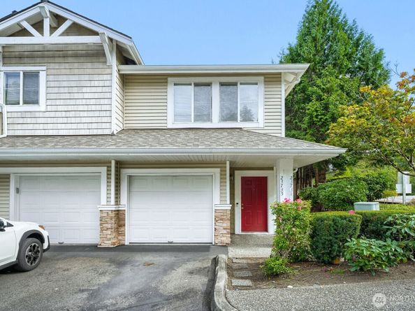 23735 SE Summerhill Lane, Issaquah WA 98029