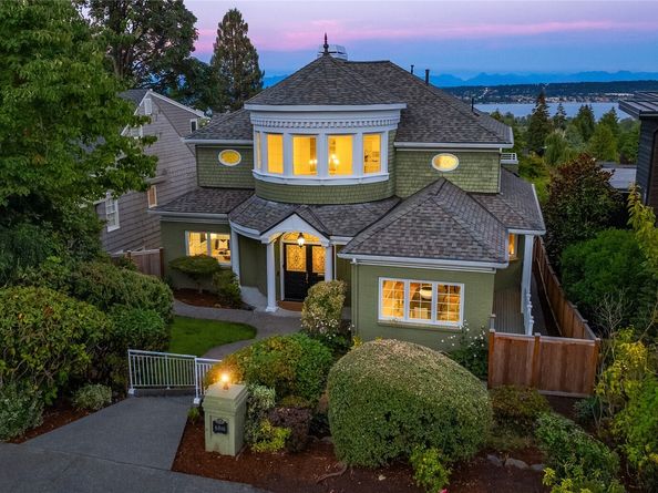 6816 51st Avenue NE, Seattle WA 98115