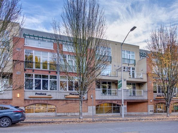 17 W Mercer Street 104, Seattle WA 98119