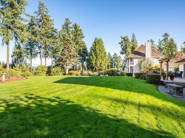 3344 217th Place NE, Sammamish WA 98074