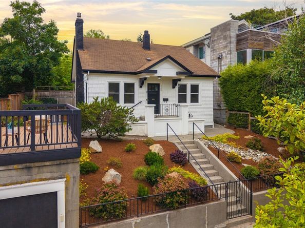 1509 4th Avenue W, Seattle WA 98119