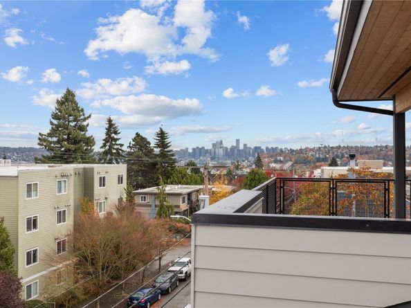 725 N 45th Street, Seattle WA 98103