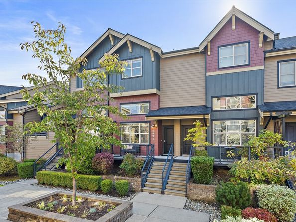 4824 Pointes Drive, Mukilteo WA 98275