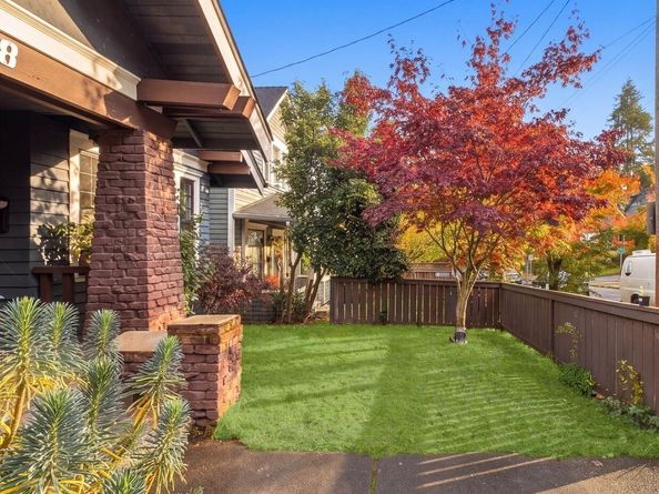 38 Florentia Street, Seattle WA 98109