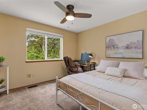 36545 31st Avenue S, Federal Way WA 98003