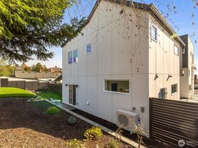1556 S Pearl Street B, Seattle WA 98108