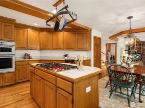 16526 232nd Avenue NE, Woodinville WA 98077