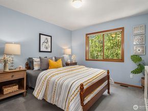 16526 232nd Avenue NE, Woodinville WA 98077