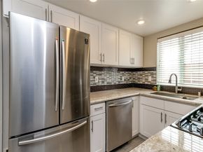 10426 17th Avenue SW 10426, Seattle WA 98146