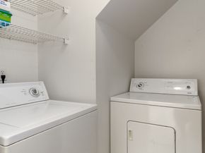 10426 17th Avenue SW 10426, Seattle WA 98146