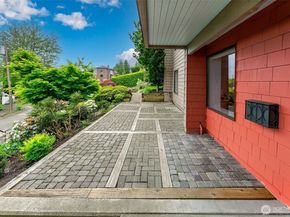 1259 23rd Avenue E, Seattle WA 98112