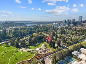 418 111th Avenue SE, Bellevue WA 98004