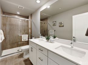 6633 NE 188th Court 6, Kenmore WA 98028