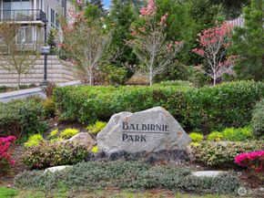 6633 NE 188th Court 6, Kenmore WA 98028