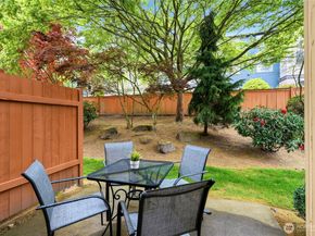 18502 36th Avenue W F, Lynnwood WA 98037