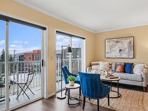 3420 Burke N C308, Seattle WA 98103
