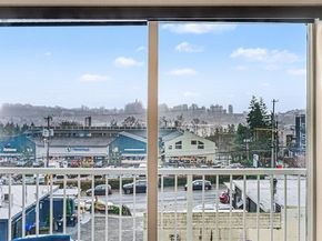 3420 Burke N C308, Seattle WA 98103