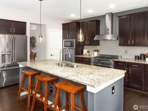 10219 125th Avenue NE, Kirkland WA 98033