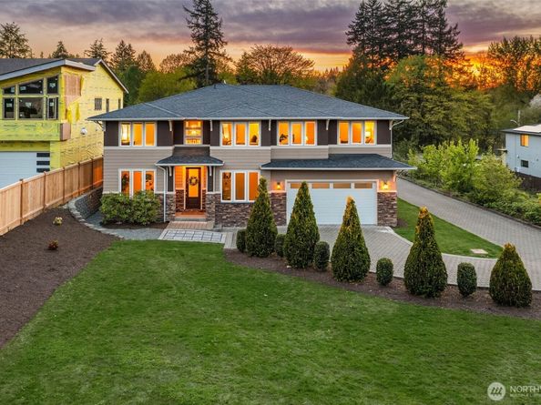 10219 125th Avenue NE, Kirkland WA 98033