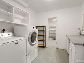 14009 13th Avenue SW, Burien WA 98166