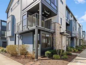 21724 25th Avenue SE A, Bothell WA 98021