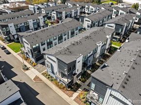 21724 25th Avenue SE A, Bothell WA 98021