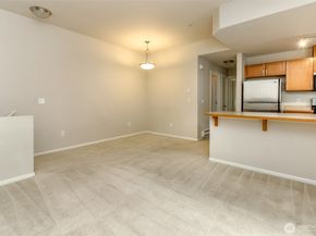 21230 40th Way S E, SeaTac WA 98198
